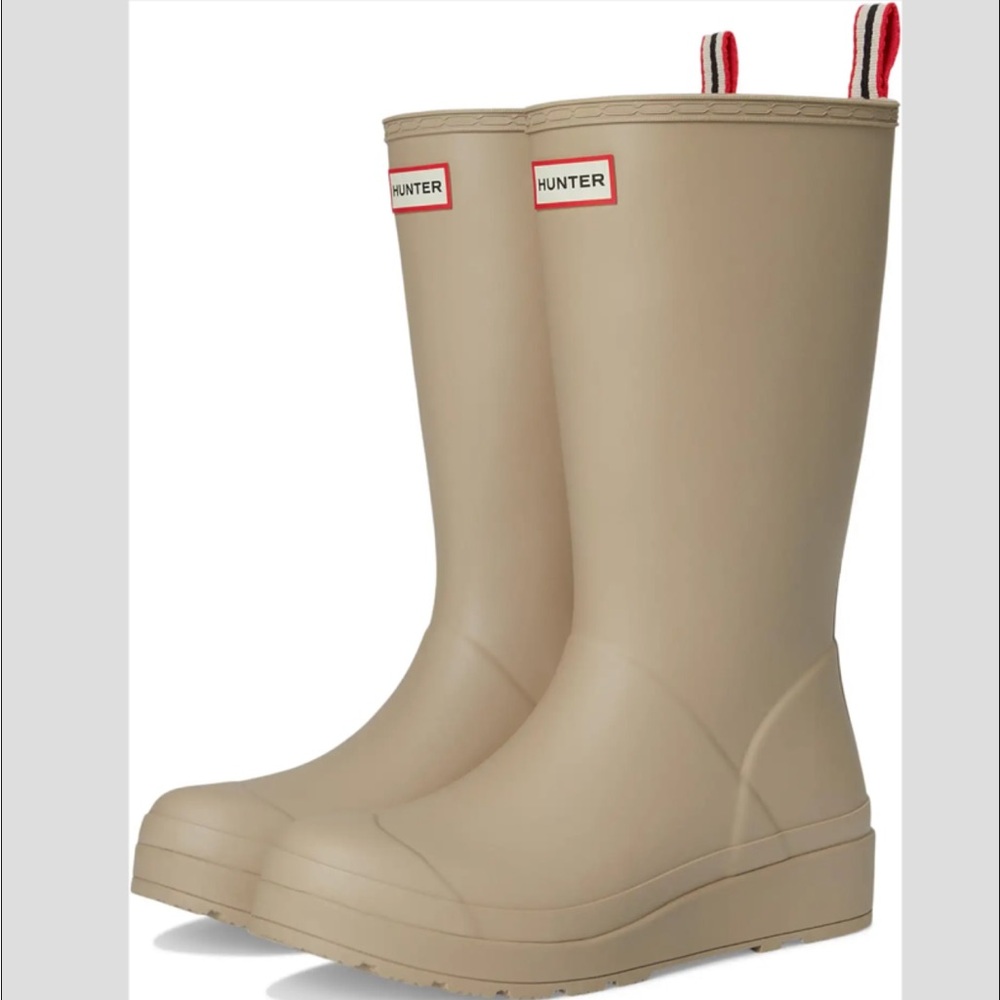 NWT Hunter Tall Insulated Tan Boots 6M